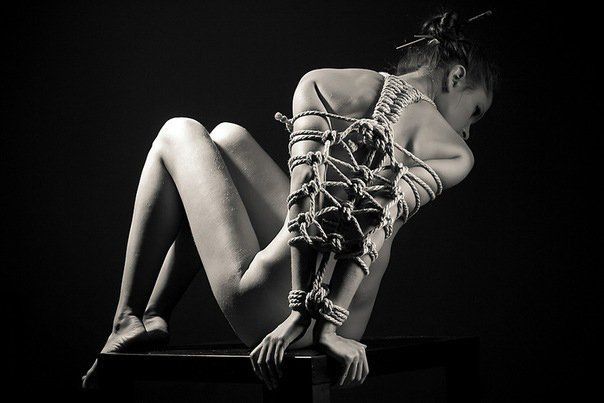 Мотузка для бондажу Dream Toys Blaze Deluxe чорна, 5 м вид 11